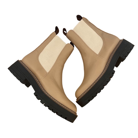 Sam Edelman Shoes - Sam Edelman Women's Laguna Chelsea Boot Sesame size 5.5